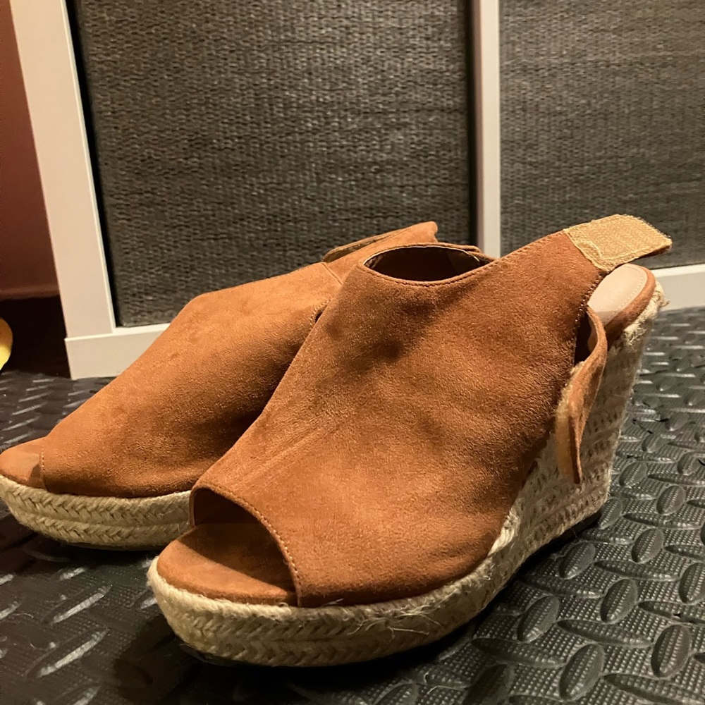 Allegra K Kaki Platform Heels